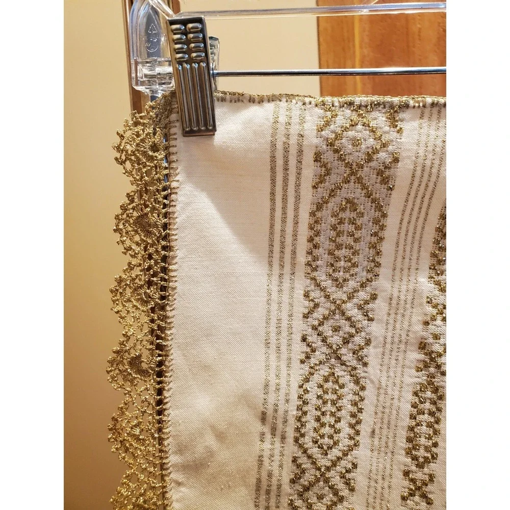 Gold stitch 43.5